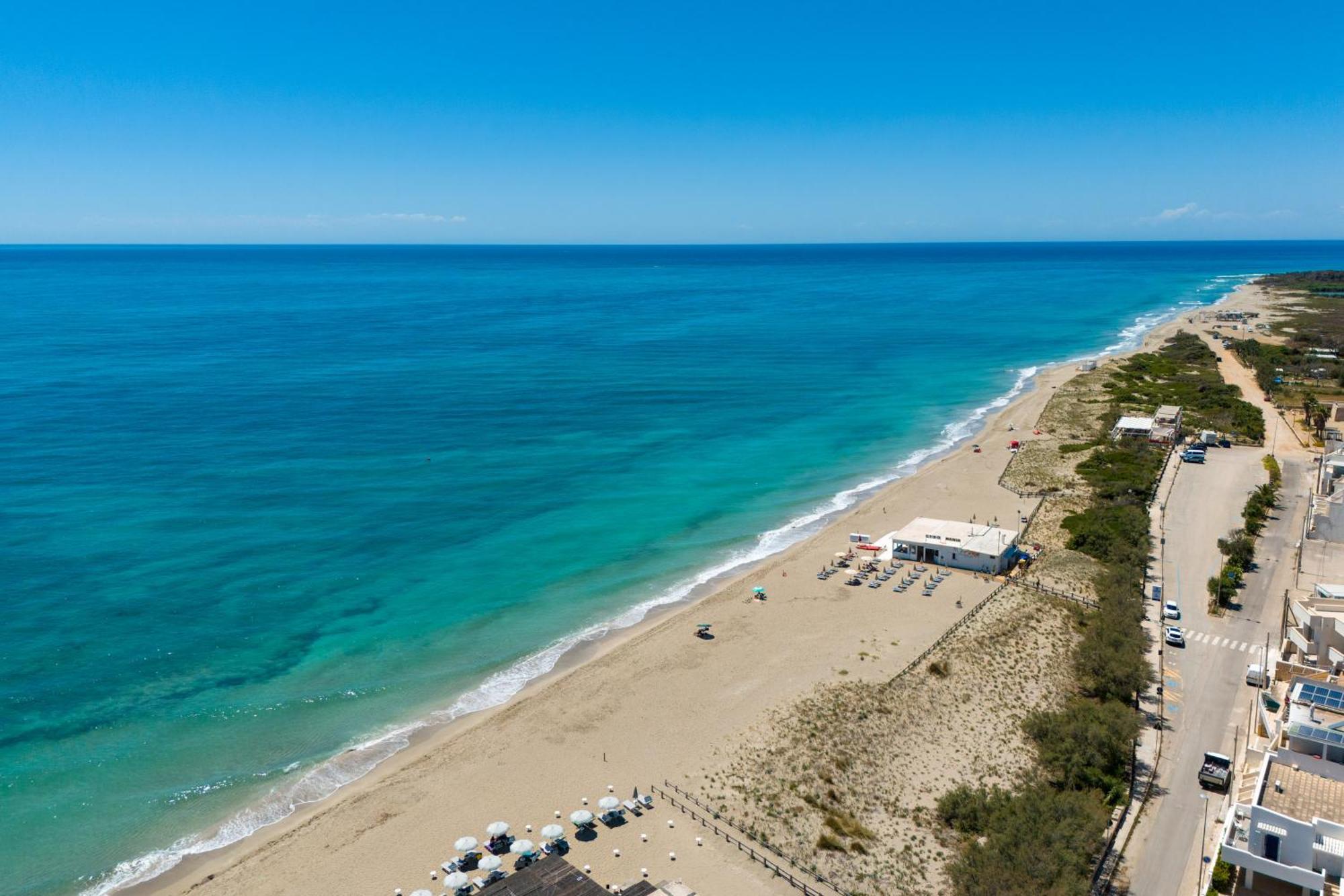 A Pochi Passi Dalla Spiaggia Villa Ugento Exterior photo