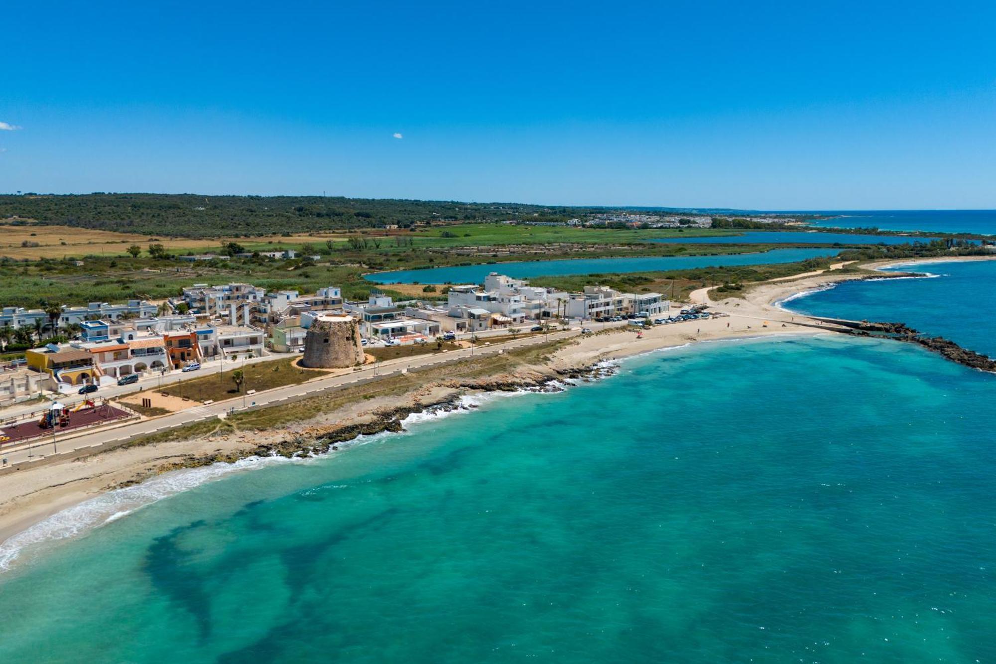 A Pochi Passi Dalla Spiaggia Villa Ugento Exterior photo